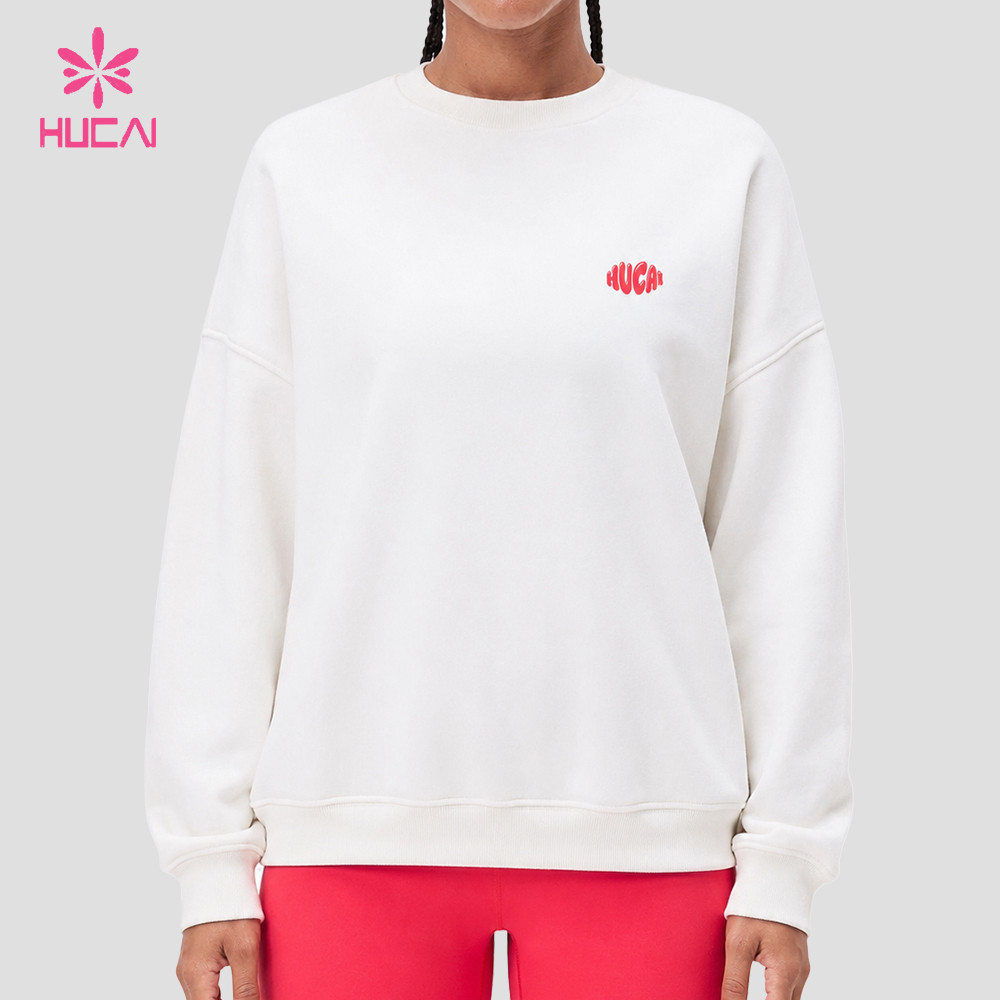 Custom Oversized Crewneck Sweatshirt with Chest Logo for Private Label Gym Wear — Oversized silhouette