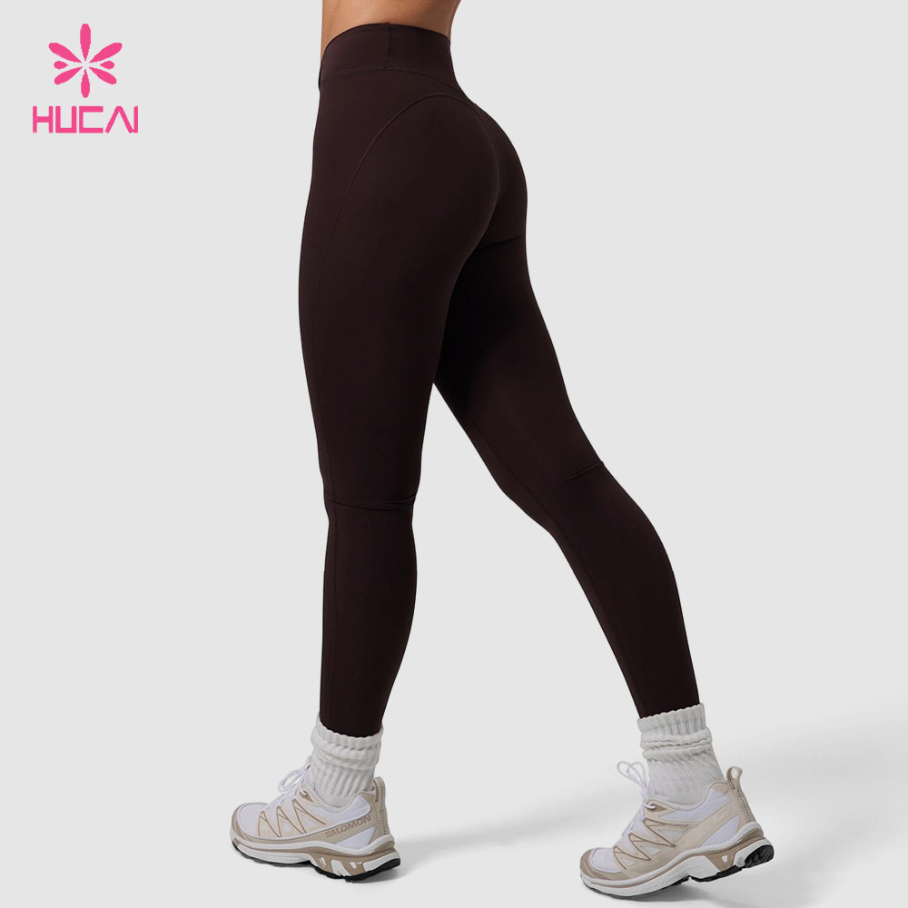 Custom Ruched Leggings and Sports Bra Set with Wide Straps for Studio Labels - back view with panelled seat seams