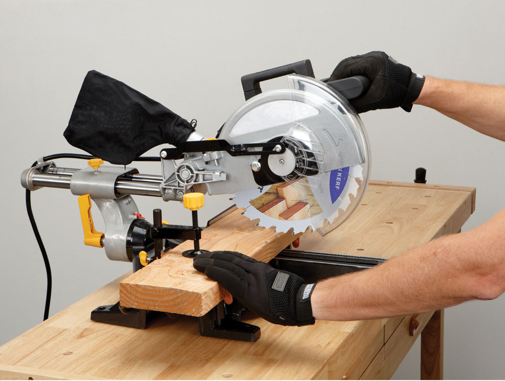 wood cutting circular saw blade application