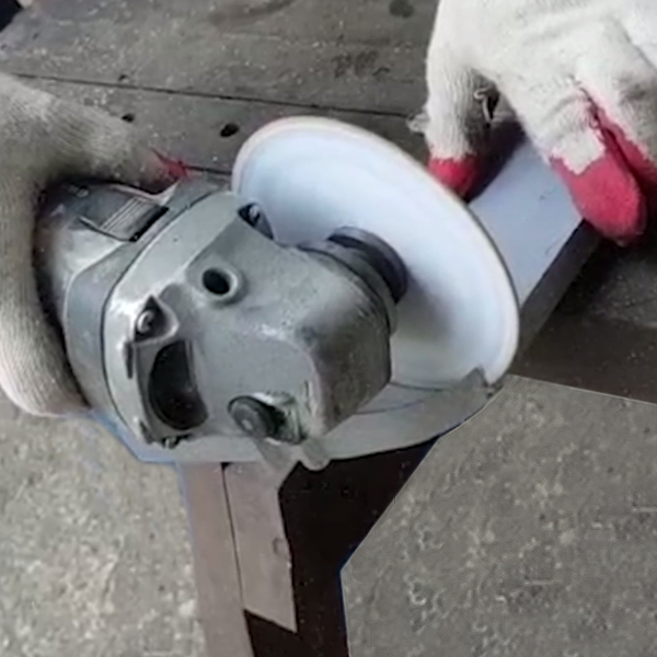 Diamond blade for metal