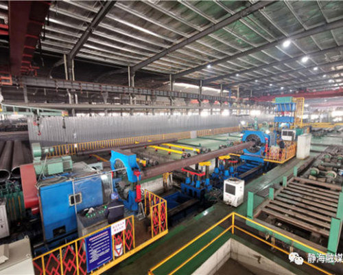 天津源泰徳潤中国鋼管の名刺を磨く