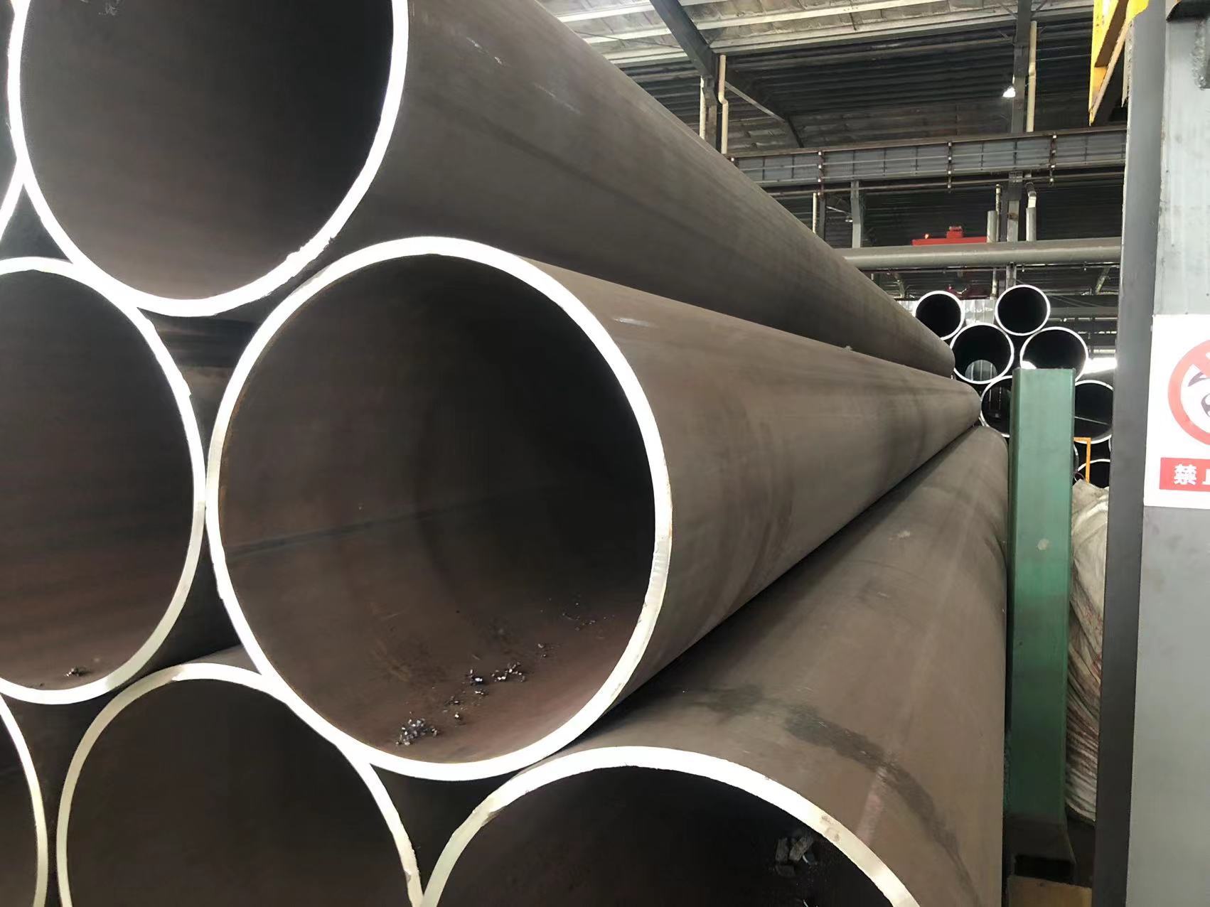 620mm LSAW welded steel pipe