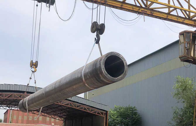 fluid steel pipe delivery