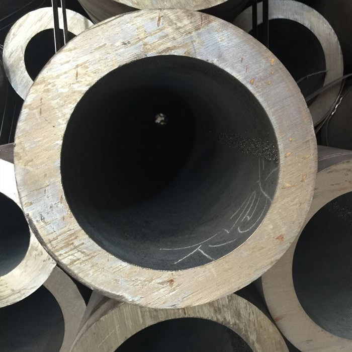 Seamless 1/4 round steel tube