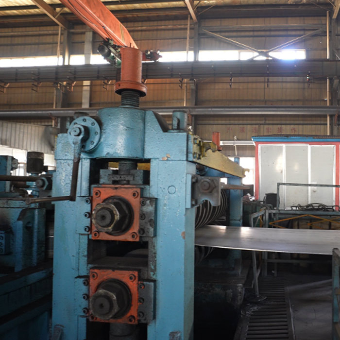 HFW-Pipe-Manufacturing-Process-Straightening