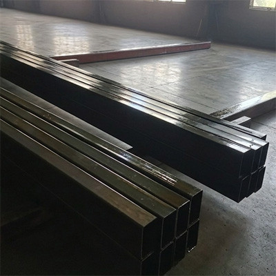 Anti-rust oiled surface treatment for rectangular steel tubing and protective coating for export square hollow sections