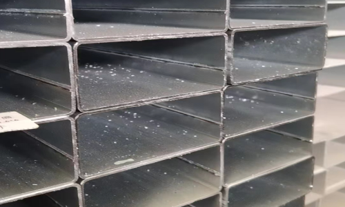 High quantity GI Rectangular Pipe weld seam in samll side