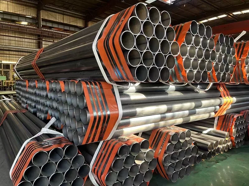 Straight seam steel pipe is a steel pipe with the weld parallel to the longitudinal direction of the steel pipe.