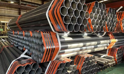 Straight seam steel pipe is a steel pipe with the weld parallel to the longitudinal direction of the steel pipe.