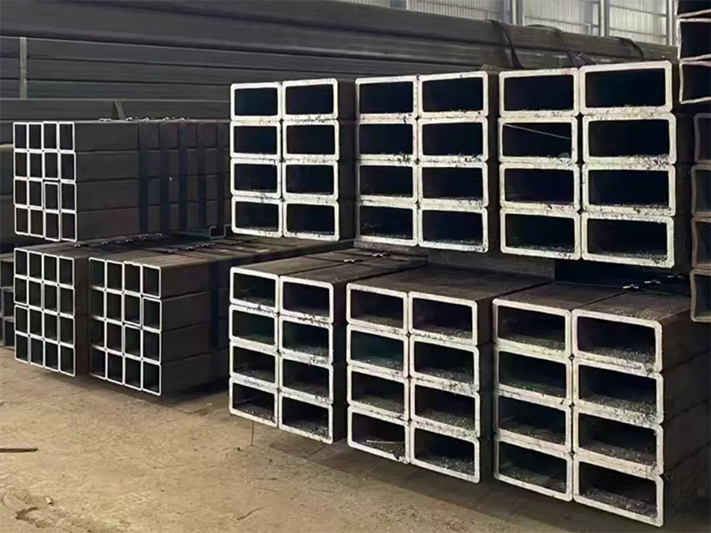 Analysis of the core role of square tubes in photovoltaic support structures