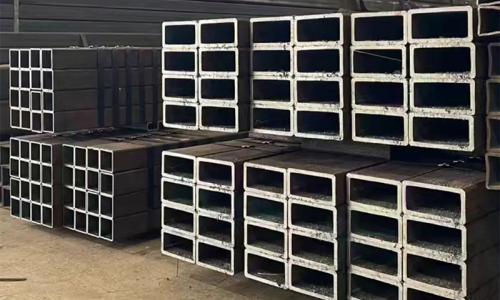 Analysis of the core role of square tubes in photovoltaic support structures