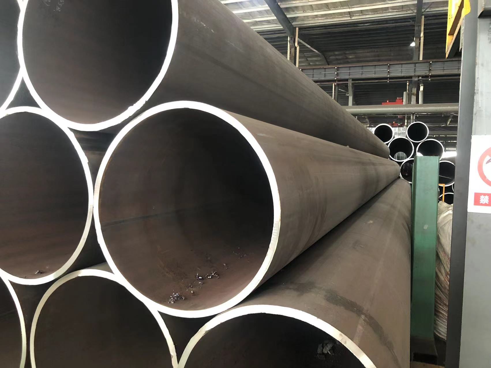 How is LSAW steel pipe made?-YUAN TAI