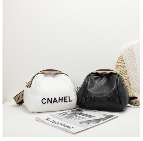 Wholesale Chanel's Style shell  bag   Shoulder bags for women fashion lady shell bag custom  lady shell bag Premium Shell Bag