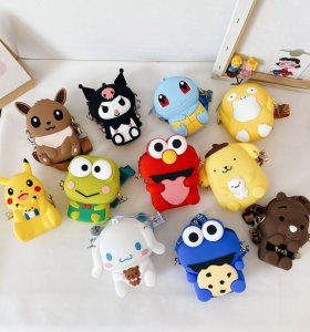 Cartoon character shaped mini children crossbody safe silicon shoulder  bags