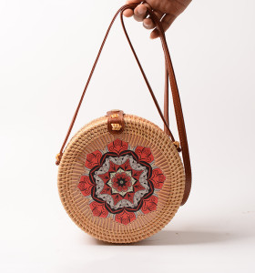 2021 new handmade rattan sling bag beach bags