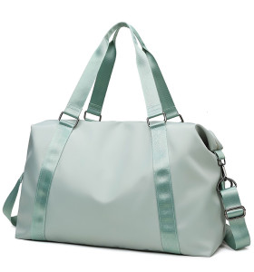 Customized large capacity waterproof gym duffel bags women travel bags