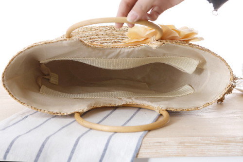 2021 latest summer Women reusable straw handle bag with beautiful flower rattan beach bags
