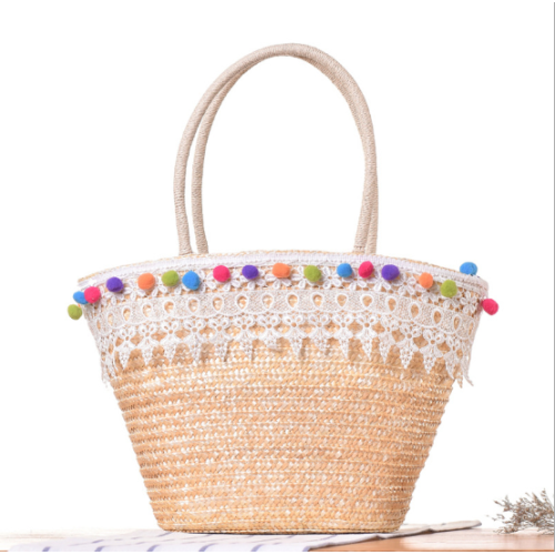 Wholesale hand woven bohemia beach basket fashion straw bags women handbags