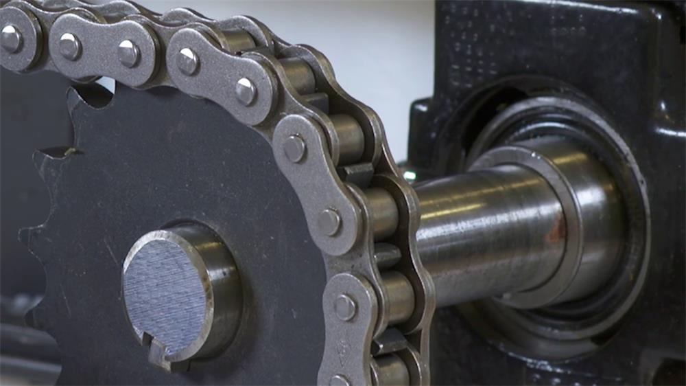 the selection requirements of roller chain lubricants