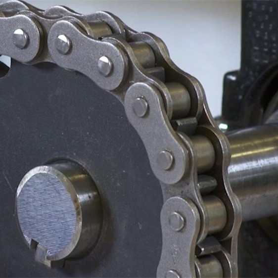 Why Does the Roller Chain Fail During Operation?