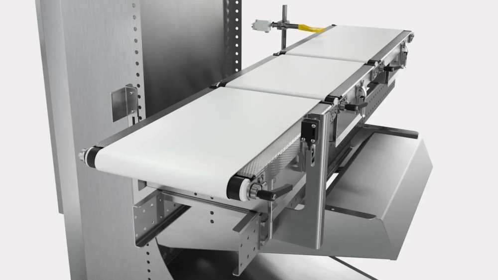specific reasons and advantages of using checkweighers on assembly lines