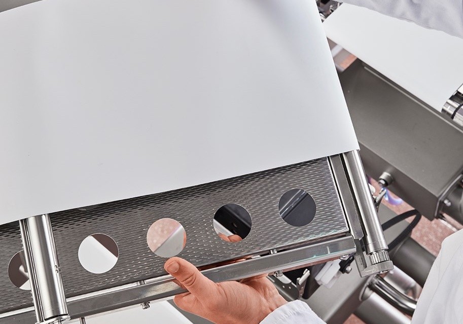 the structure, composition, and performance characteristics of the high-speed checkweigher