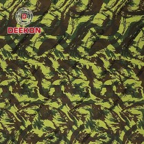 Woodland Nylon 50% / Cotton 50% Camo Fabric with Waterproof for  Military Uniform Supplier