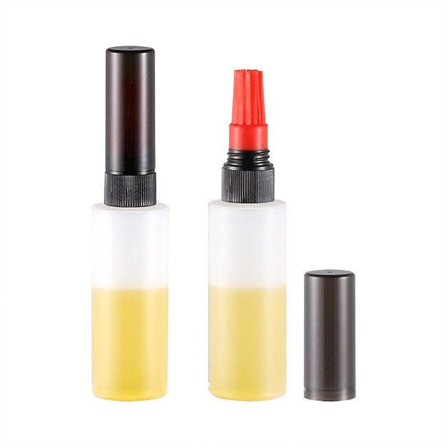 Custom condiment squeeze bottles