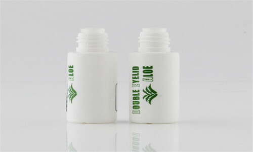 What is Silk Screen Printing and Hot Stamping for Plastic Squeeze Bottles?