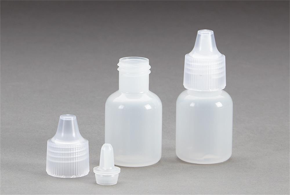 the application of plastic drop bottles in medicine