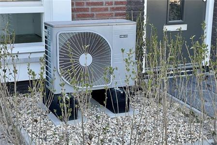 How to Maintain Air Source Heat Pumps?