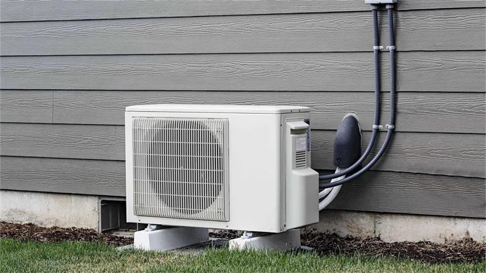 the factors that affect the air source and the service life of the air source heat pump and the maintenance methods