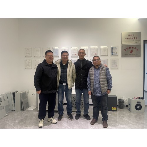 Warmly welcome our old friend Mr. Zhong visit Suoher company!