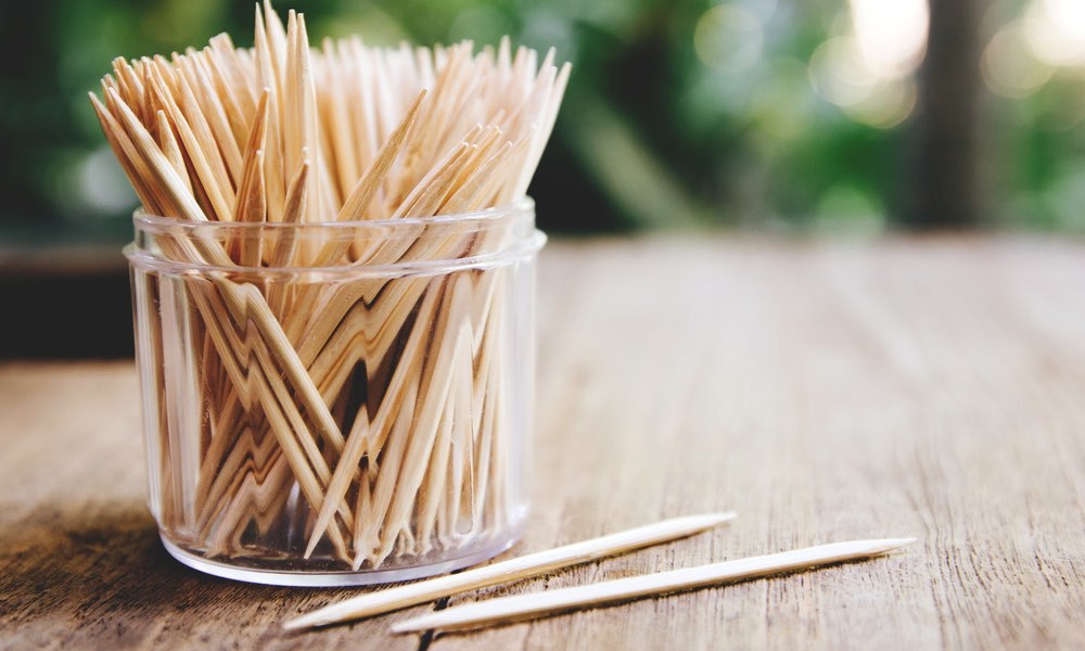 the precautions for using bamboo toothpicks