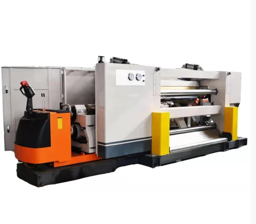 The utility model relates to a single corrugated board covering production line