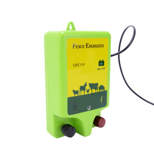 Électrificateur de clôture électrique alimenté par batterie de sécurité portable pour bovins, 20 acres 2 en 1 alimenté par batterie ou prise secteur 10000V 2J Pulse Electric