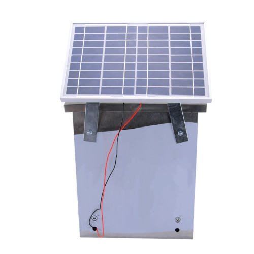 Énergiseur de 2,0 joules stocké, électrificateur de clôture à énergie solaire portable 12 volts, panneau solaire et jeux de câbles inclus