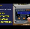Como reiniciar após substituir as baterias do abridor automático de porta de frango HPS Fence AD005