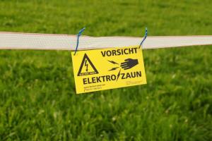 The Ultimate Guide to Choosing the Right Size Fence Energizer for Maximum Effectiveness and Safety