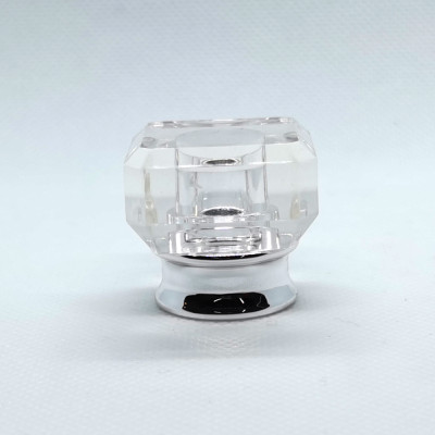 Chine en gros bouchons de parfum en plastique transparent pour bouteilles en verre