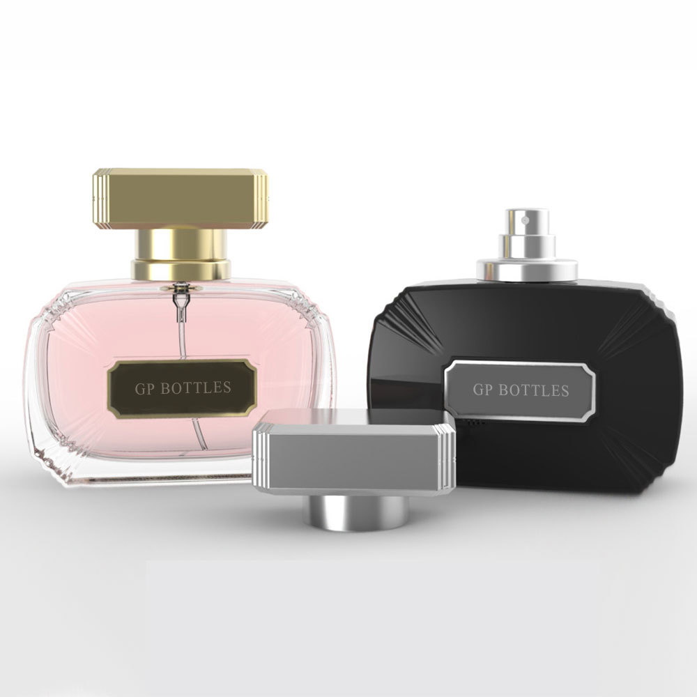 El nuevo diseño de empaque de perfume personalizado terminado y enviado al cliente para su aprobación.