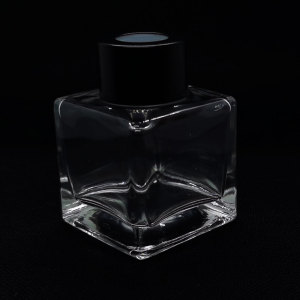 50ml aroma reed diffuser bottle | bulk diffuser bottles wholesale | empty glass diffuser bottles | black aluminium cap | GP Bottles Manufacuring