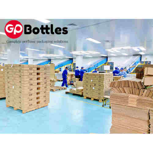 Why purchase perfume bottle packaging in China?