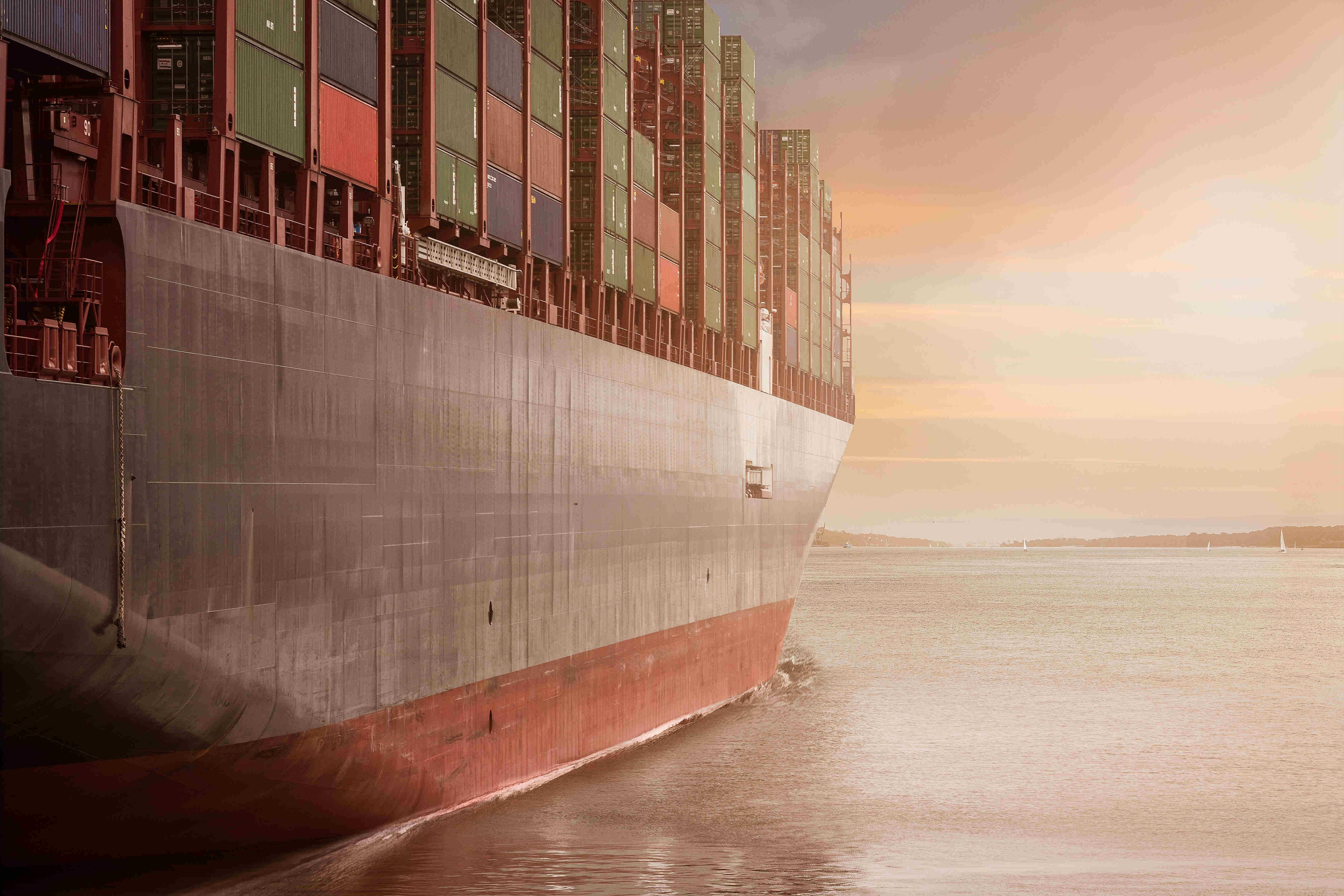 Pourquoi le canal de Suez est-il si important pour le commerce mondial?