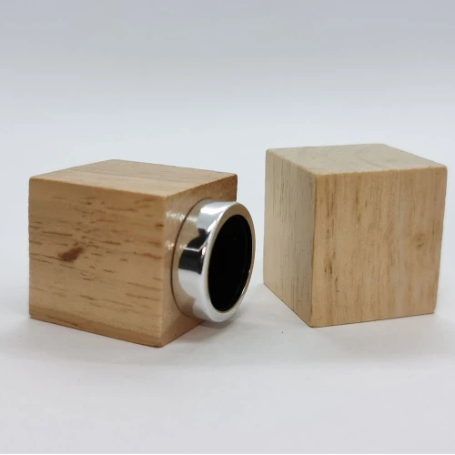 Natural wooden caps for perfume bottles | perfume cap manufacturer | custom wooden perfume cap wholesale | GP Bottles Manufacturing