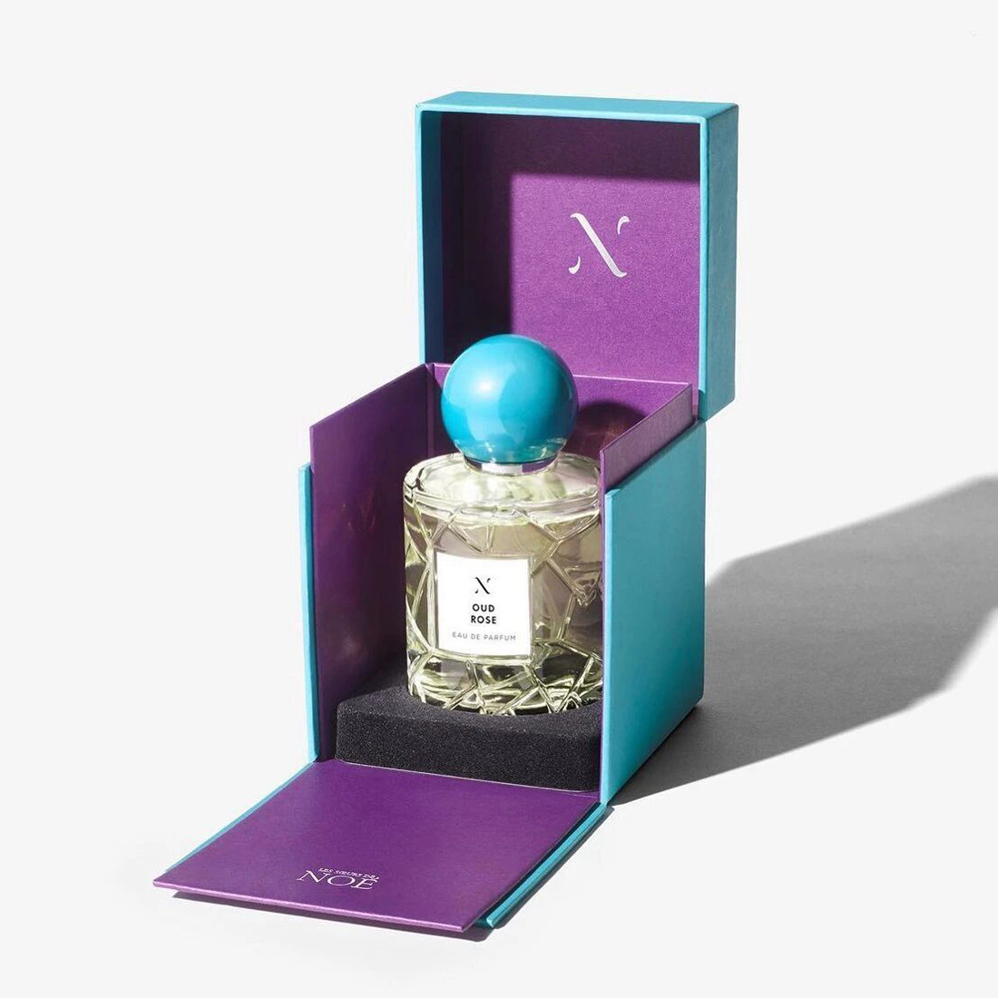 Indigo Luxury Gift Box – Les Soeurs de Noé Collection