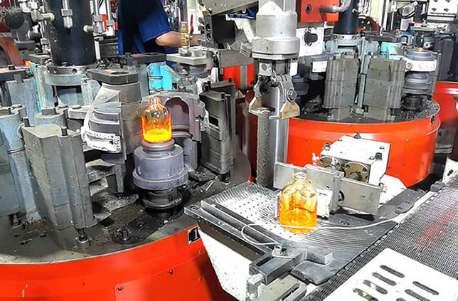 Approval sample production and quality testing for bespoke perfume bottle