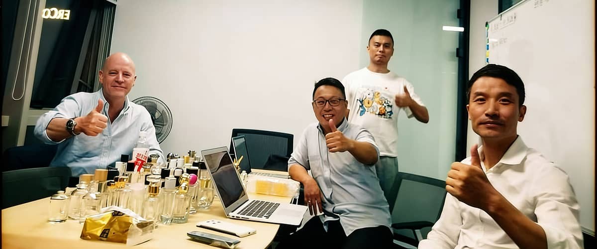 custom perfume bottle manufacturer