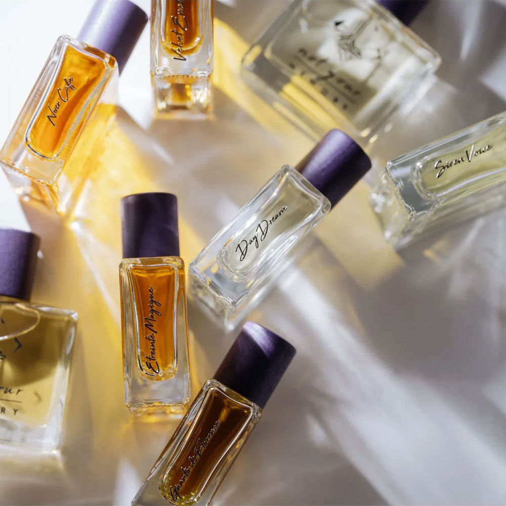 Quality control in perfume packaging