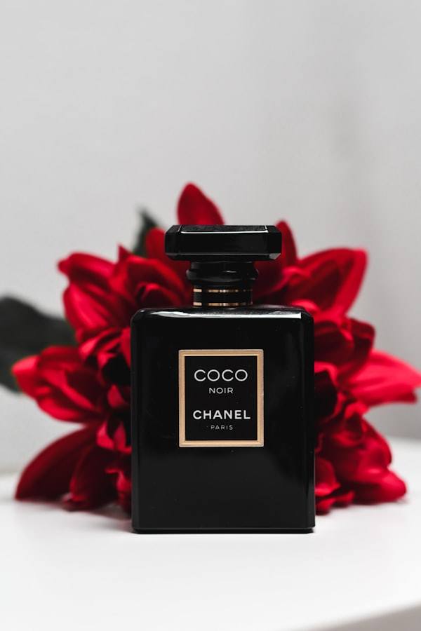 Perfume bottle with crimp neck